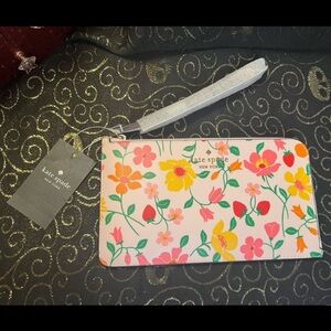 Kate Spade XG608 Saffiano Leather Strawberry gord pink multi Lucy L zip Wristlet